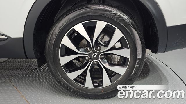 Renault Korea XM3 2023 — photo 7