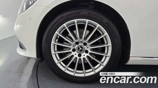 Mercedes-Benz E-Class 2021 — photo 5