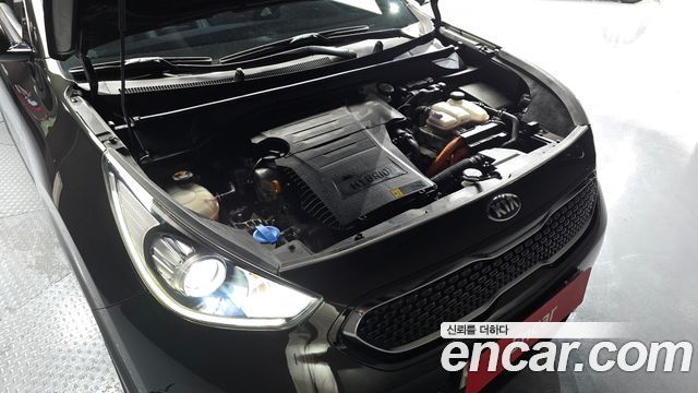 Kia Niro 2017 — photo 6