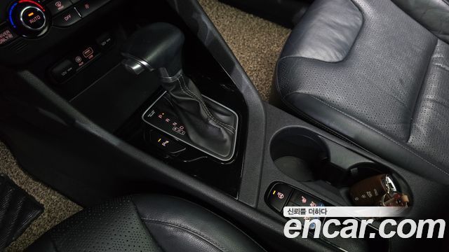 Kia Niro 2017 — photo 9