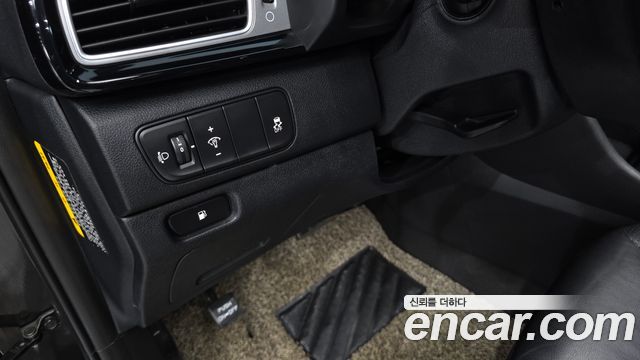 Kia Niro 2017 — photo 20