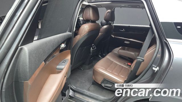 Kia Sorento 2015 — photo 11