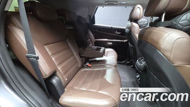 Kia Sorento 2015 — photo 19