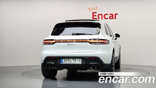 Porsche Macan 2017 — photo 4