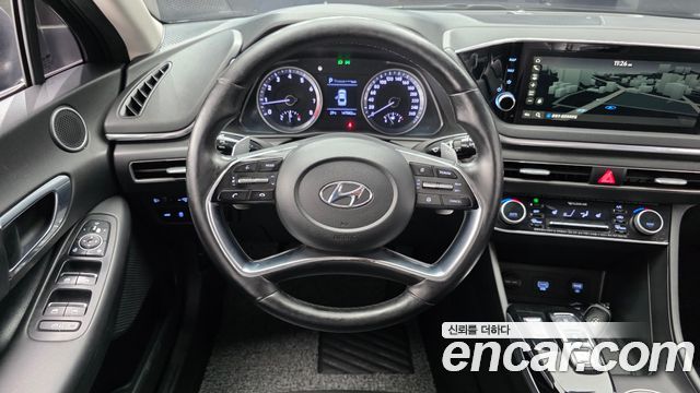Hyundai Sonata 2020 — photo 19