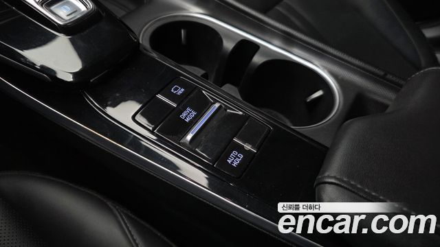 Hyundai Sonata 2020 — photo 27