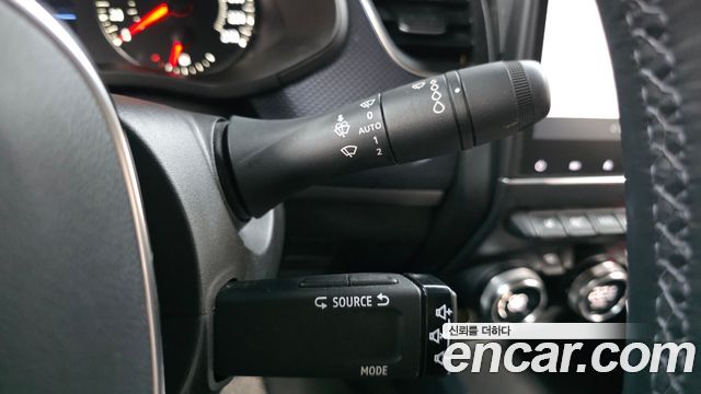 Renault Korea XM3 2023 — photo 27