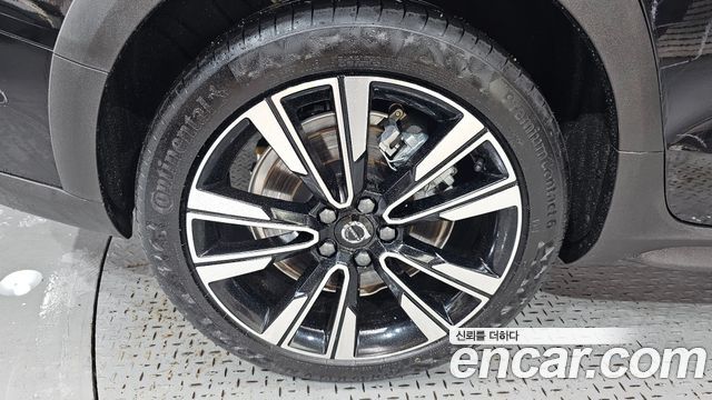 Volvo V60 2025 — photo 5