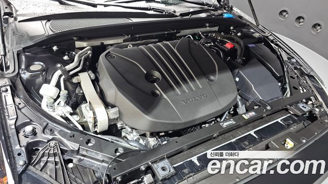 Volvo V60 2025 — photo 6