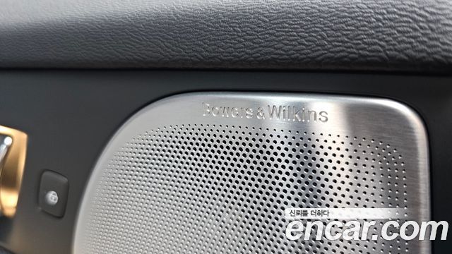 Volvo V60 2025 — photo 37