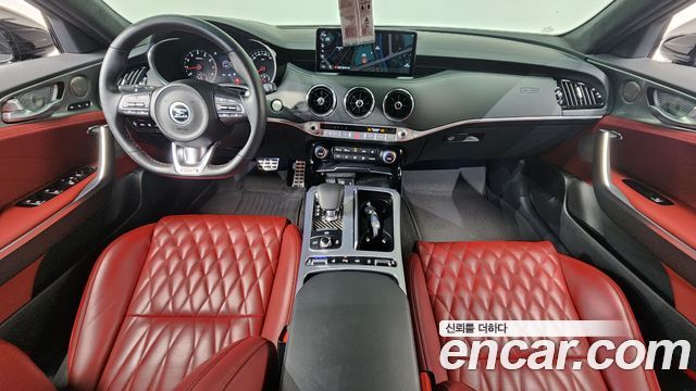 Kia Stinger 2021 — photo 10