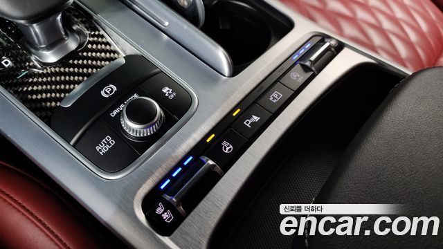 Kia Stinger 2021 — photo 24