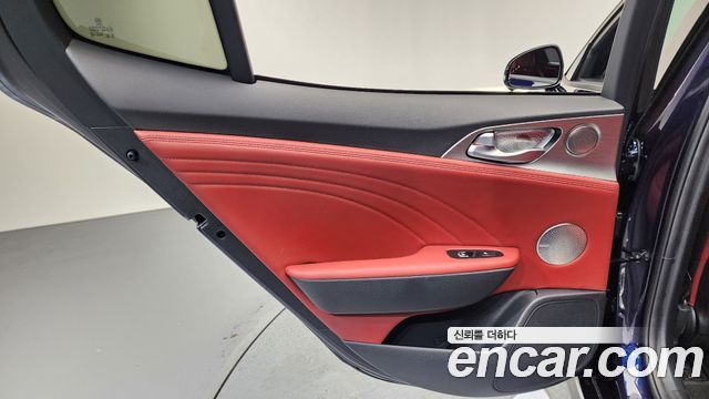 Kia Stinger 2021 — photo 15