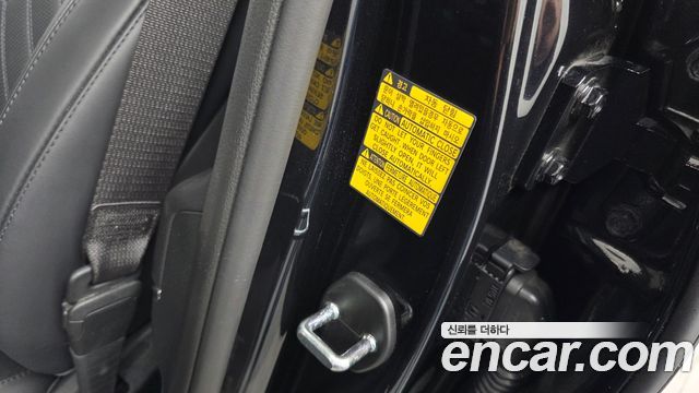 Genesis GV80 2025 — photo 27