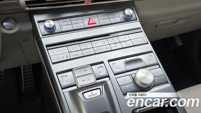 Hyundai Nexo 2022 — photo 12