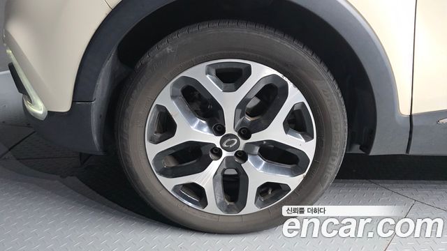 Renault Korea QM3 2018 — photo 5