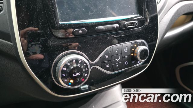 Renault Korea QM3 2018 — photo 22