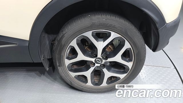 Renault Korea QM3 2018 — photo 7