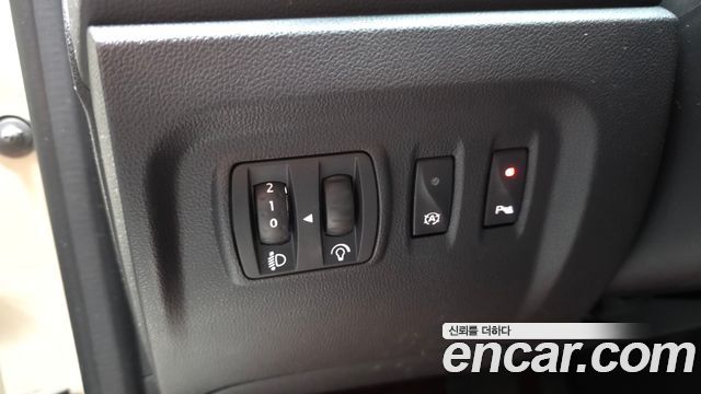 Renault Korea QM3 2018 — photo 30