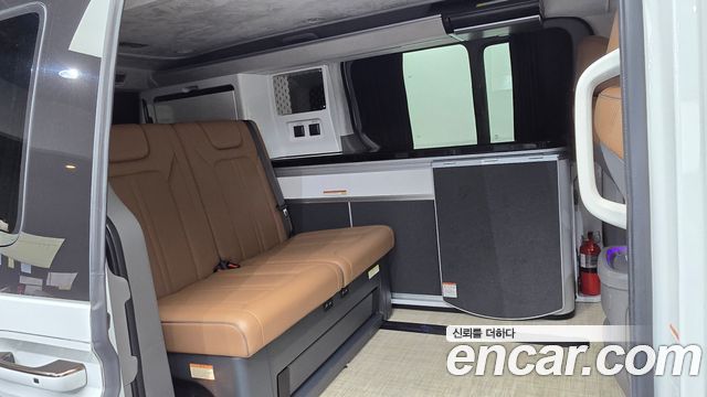 Hyundai Staria 2023 — photo 17