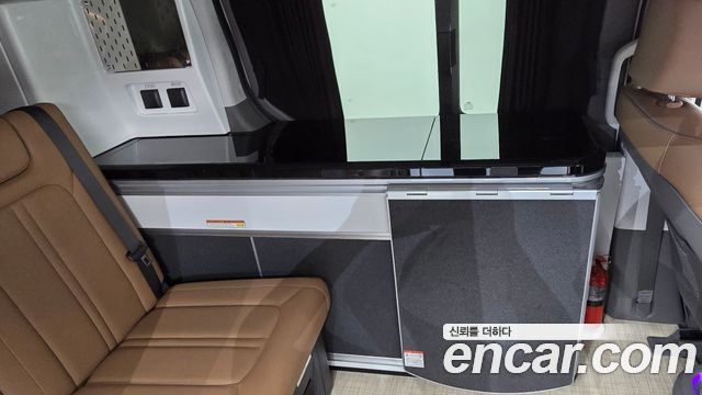 Hyundai Staria 2023 — photo 28