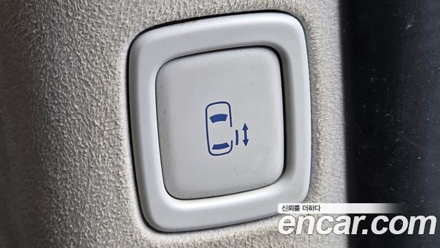 Hyundai Staria 2023 — photo 29
