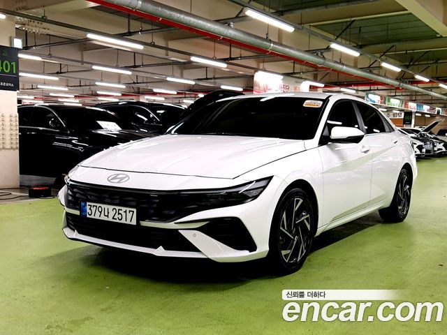 Hyundai AVANTE 2026 — photo 1