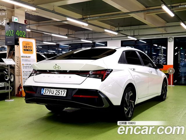 Hyundai AVANTE 2026 — photo 2