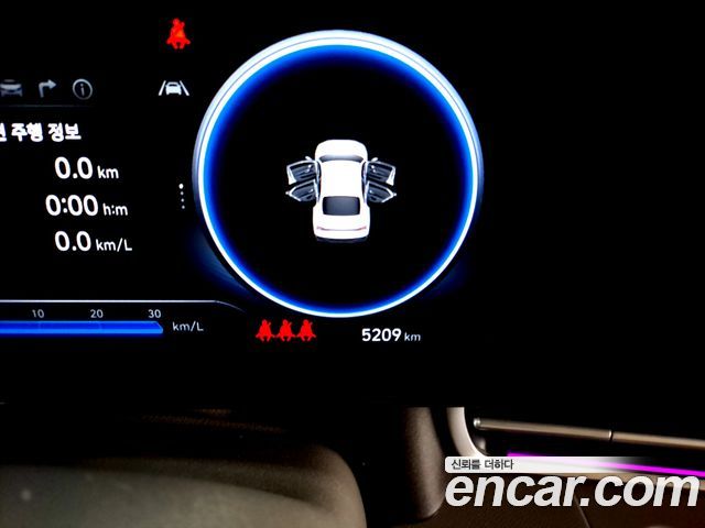 Hyundai AVANTE 2026 — photo 8