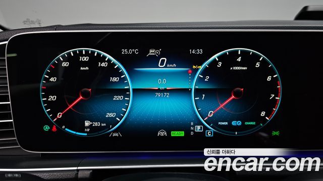 Mercedes-Benz GLE-Class 2022 — photo 11