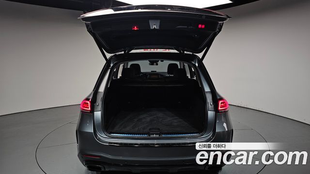 Mercedes-Benz GLE-Class 2022 — photo 26