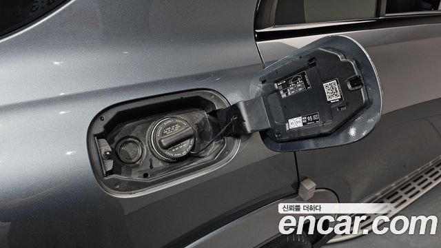 Mercedes-Benz GLE-Class 2022 — photo 39