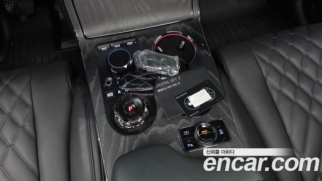 Genesis GV80 2025 — photo 12