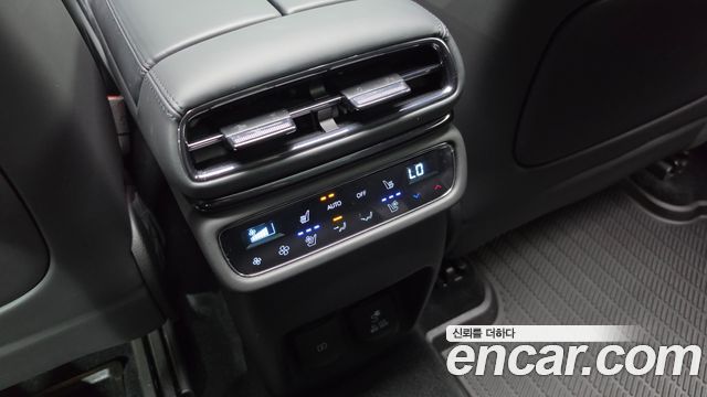Genesis GV80 2025 — photo 21