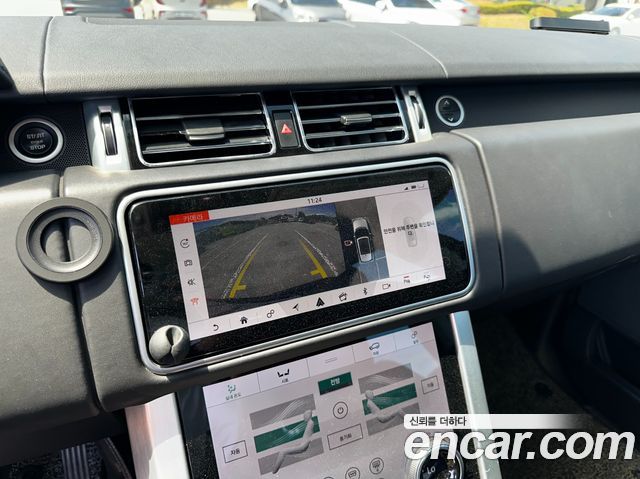 Land Rover Range Rover 2018 — photo 12