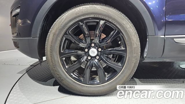 Land Rover Range Rover Evoque 2018 — photo 5