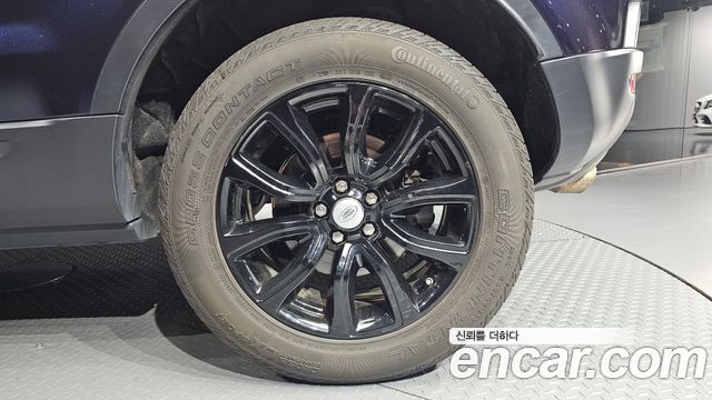 Land Rover Range Rover Evoque 2018 — photo 7