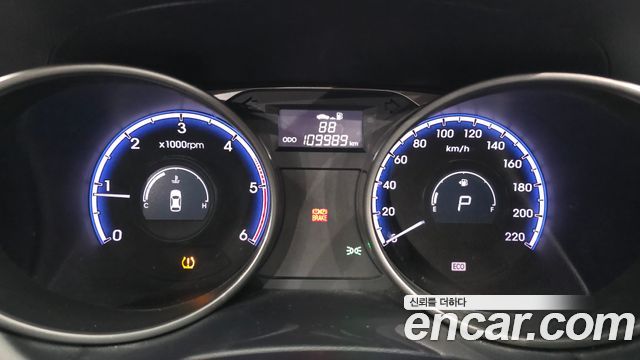 Hyundai Tucson 2010 — photo 8