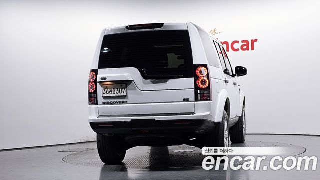 Land Rover Discovery 2016 — photo 4