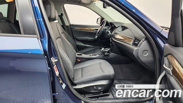 BMW X1 2015 — photo 11