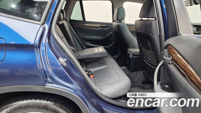 BMW X1 2015 — photo 12