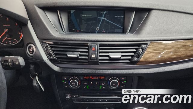 BMW X1 2015 — photo 13
