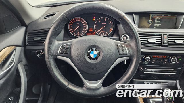 BMW X1 2015 — photo 14