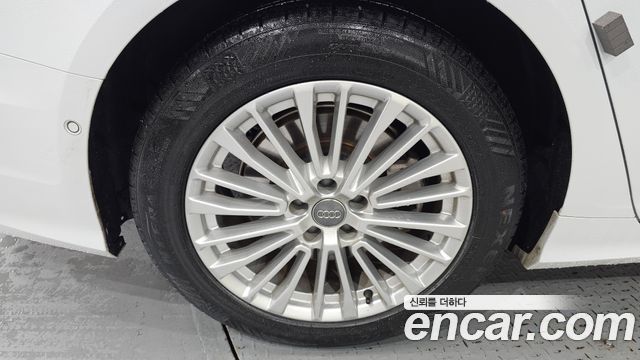 Audi A6 2021 — photo 5