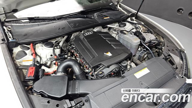 Audi A6 2021 — photo 6