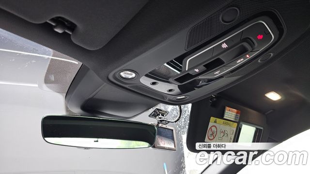 Audi A6 2021 — photo 24