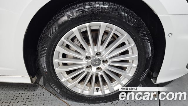 Audi A6 2021 — photo 7