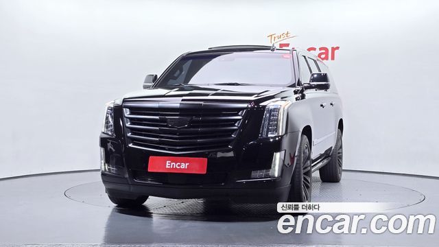 Cadillac Escalade 2018 — photo 3