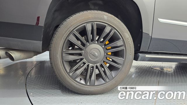 Cadillac Escalade 2018 — photo 5