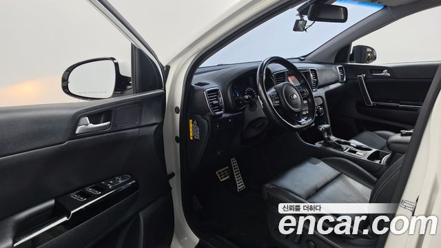 Kia Sportage 2016 — photo 13